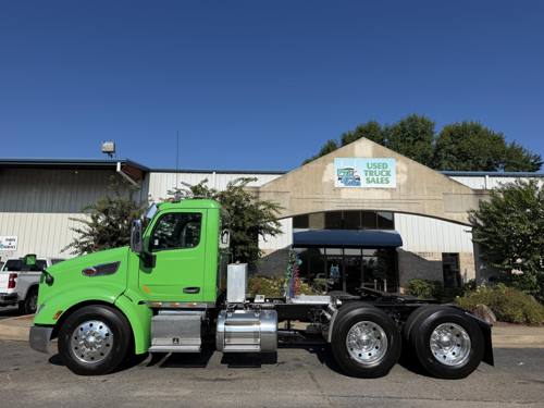 2017 Peterbilt 579
