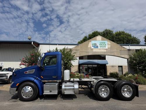 2017 Peterbilt 579
