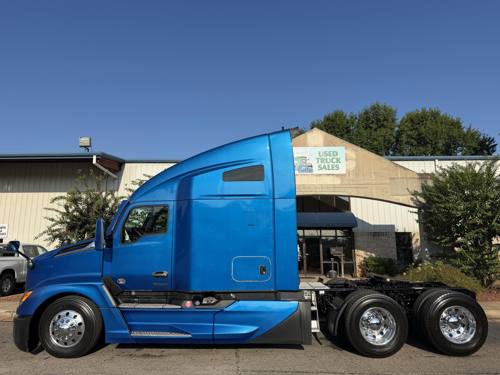 2023 Kenworth T680